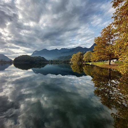 Villaggio Turistico Il Lago Dorato Carlazzo Exterior foto